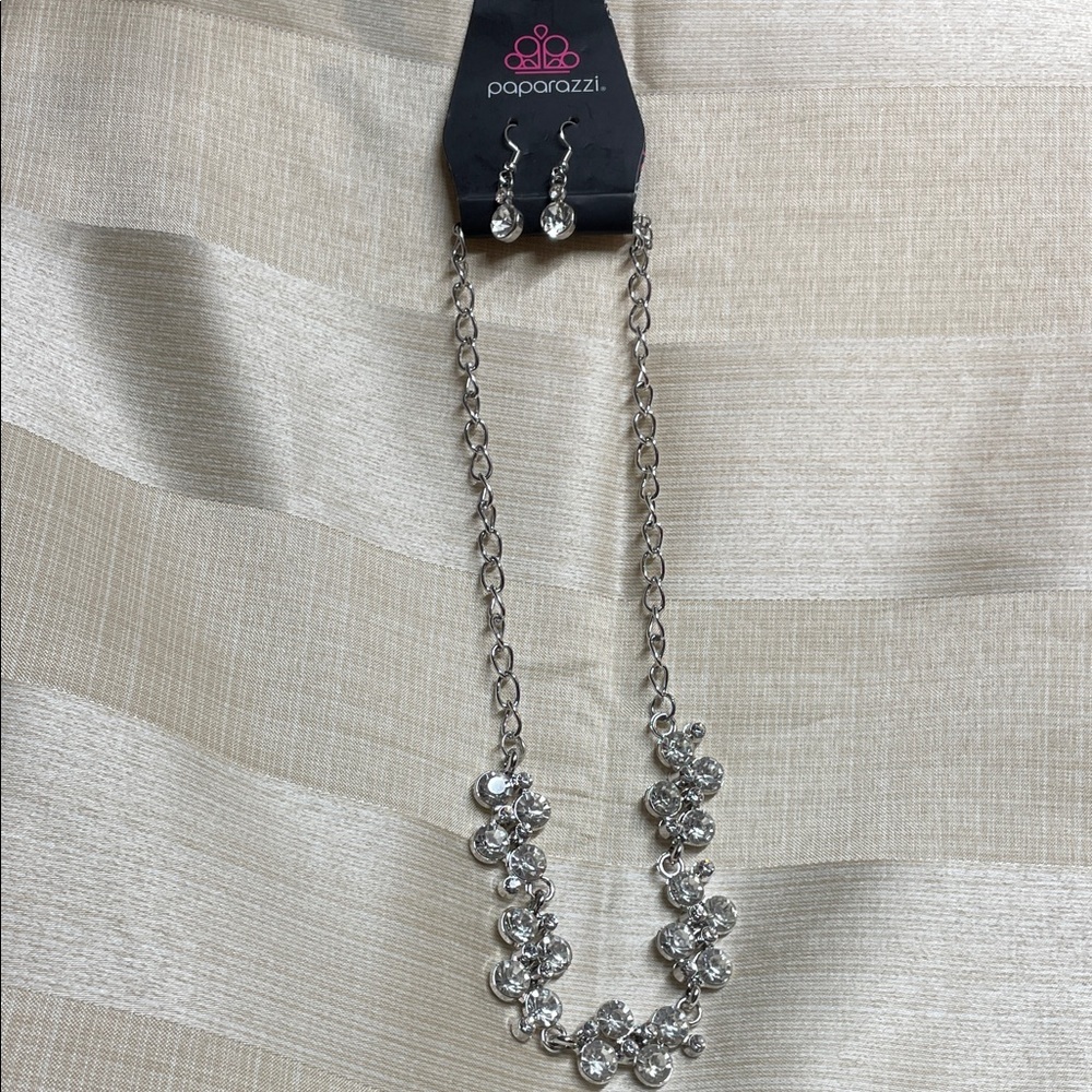 Paparazzi Shimmering Silver Necklace and Matching Earrings - Picture 3 of 5